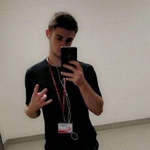 Meet your Posher, Ryan